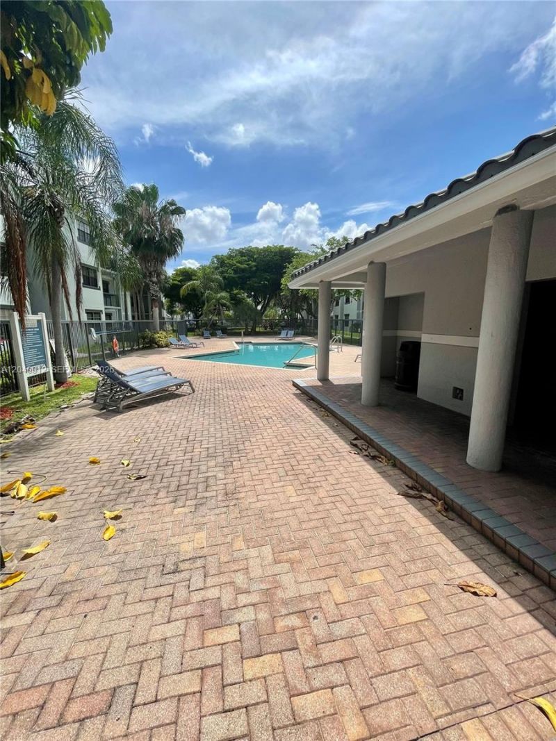 11229 W Atlantic Blvd, Unit 101, Coral Springs, FL 33071 Photo