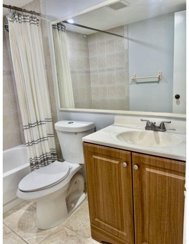 201 Foxtail Drive, Unit H3, Greenacres, FL 33415 Photo