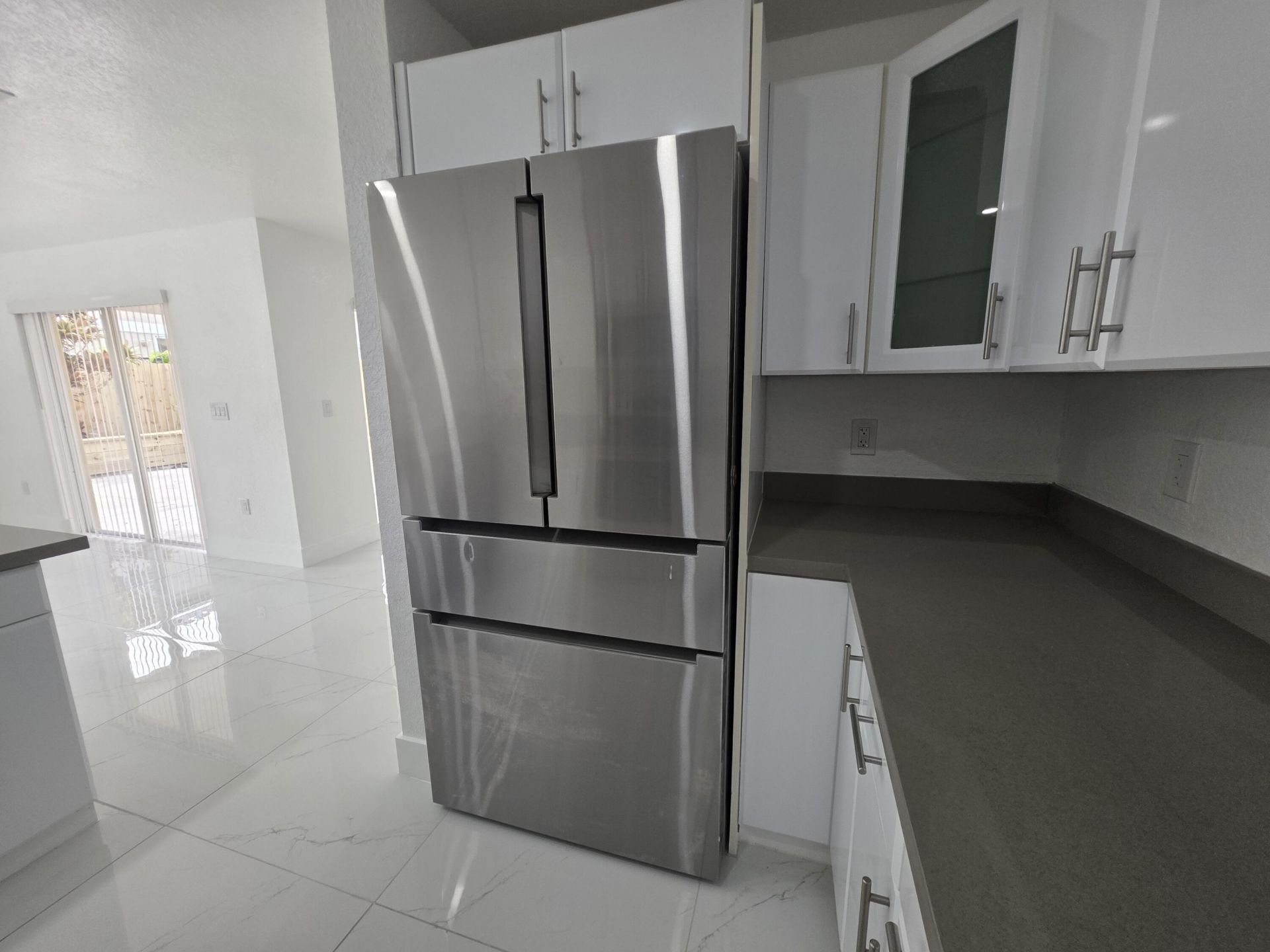 5466 NW 92nd Avenue, Sunrise, FL 33351 Photo