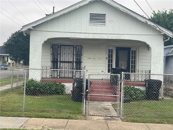 1700 PIETY Street, New Orleans, LA 70117