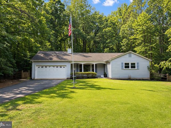 2115 TAMARAC TRL, LUSBY, MD 20657