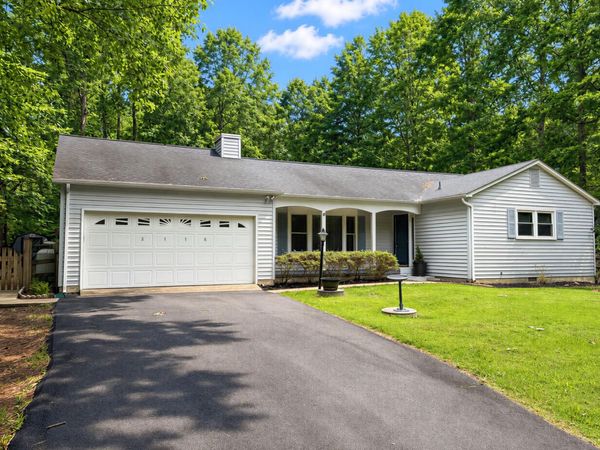 2115 TAMARAC TRL, LUSBY, MD 20657