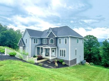 111 David Daniels Drive, Fairmont, WV 26554