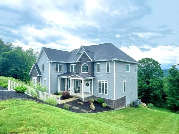 111 David Daniels Drive, Fairmont, WV 26554