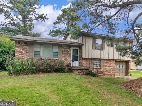 206 W Windemere Way, Jonesboro, GA 30238