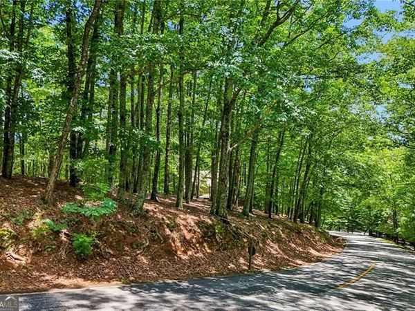 208 Columbine Drive, Big Canoe, GA 30143