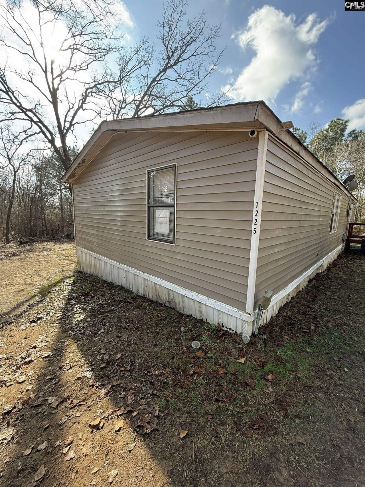 1225 Charles Town Road Photo 5