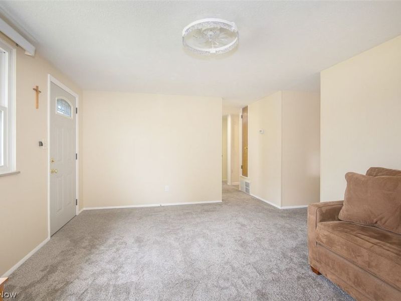 15500 Richard Drive, Brook Park, OH 44142 Photo 10