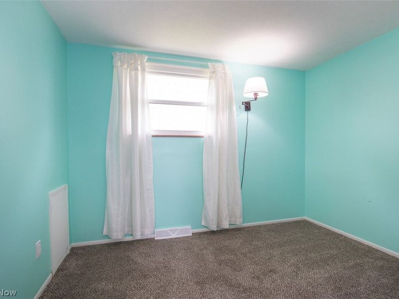 15500 Richard Drive, Brook Park, OH 44142 Photo 14