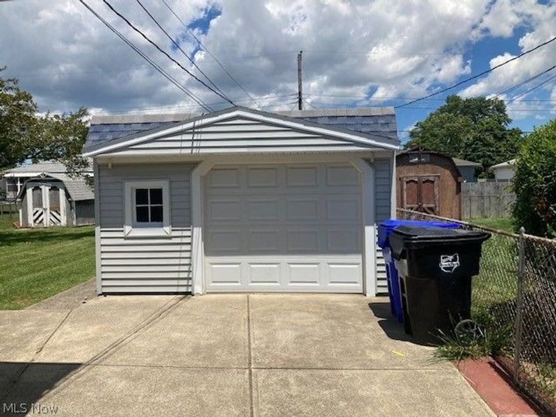 15500 Richard Drive, Brook Park, OH 44142 Photo 17