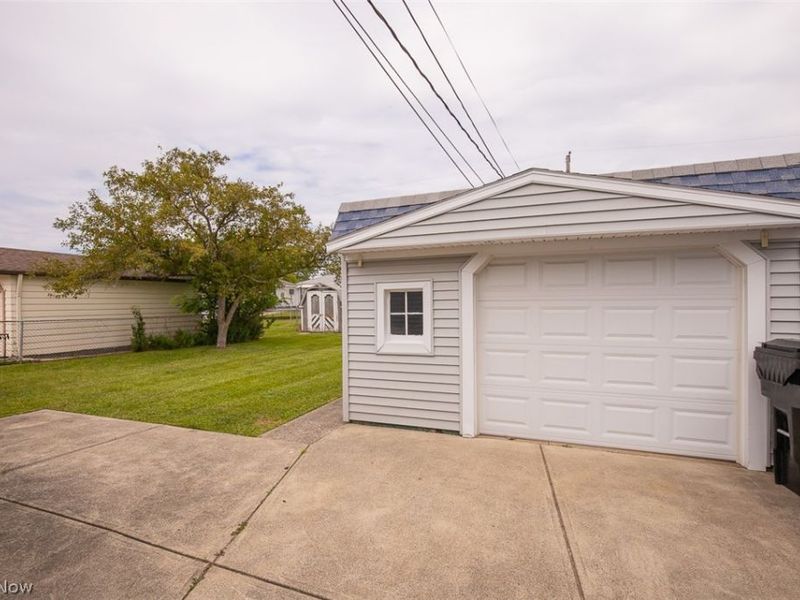 15500 Richard Drive, Brook Park, OH 44142 Photo 25