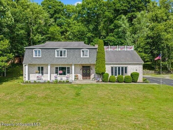 400 Shadowbrook Drive, Tunkhannock, PA 18657