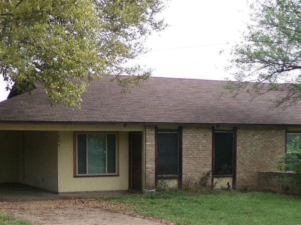 900 Sahara Ave, Unit B, Austin, TX 78745
