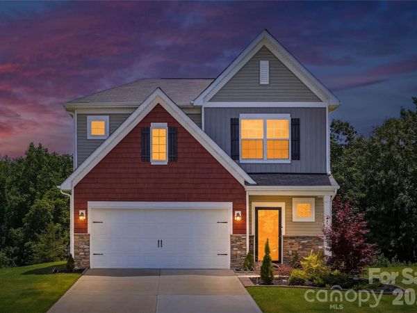 220 Eden Avenue , Mooresville, NC 28115