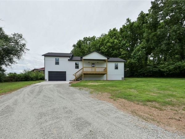 606 Old Exeter, Cassville, MO 65625