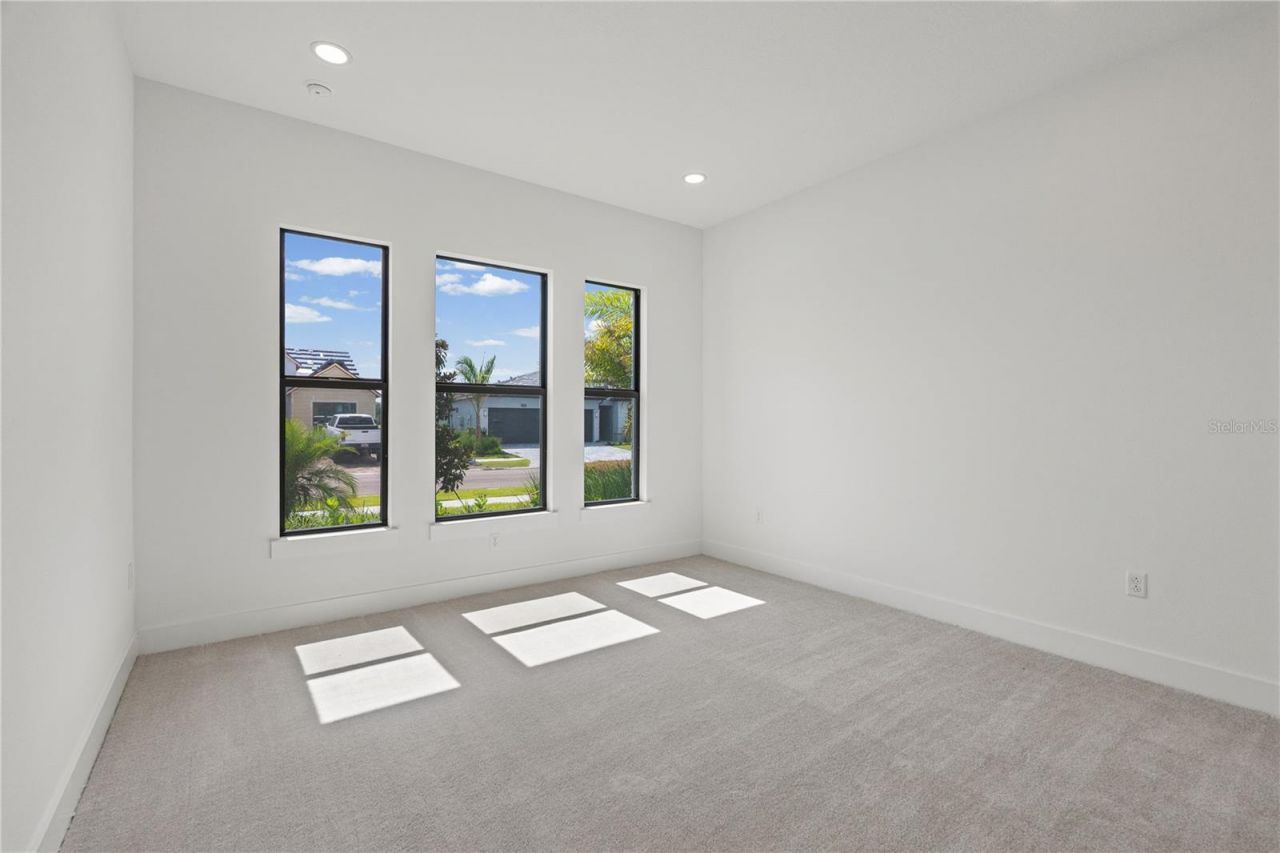 2629 Waterfront Circle, Sarasota, FL 34240 Photo