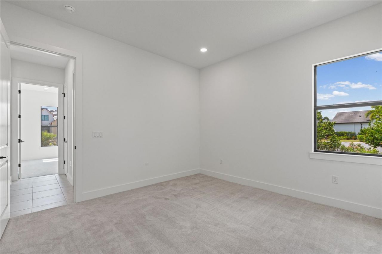2629 Waterfront Circle, Sarasota, FL 34240 Photo