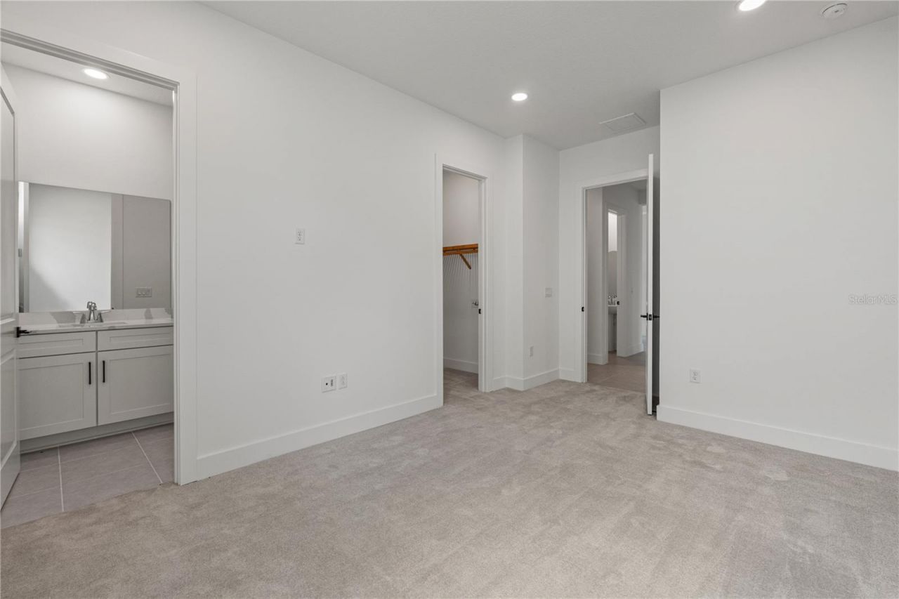 2629 Waterfront Circle, Sarasota, FL 34240 Photo