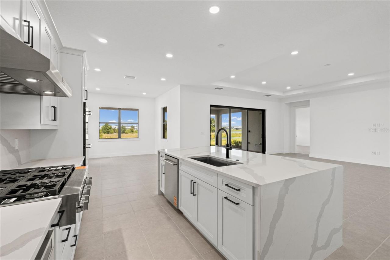 2629 Waterfront Circle, Sarasota, FL 34240 Photo