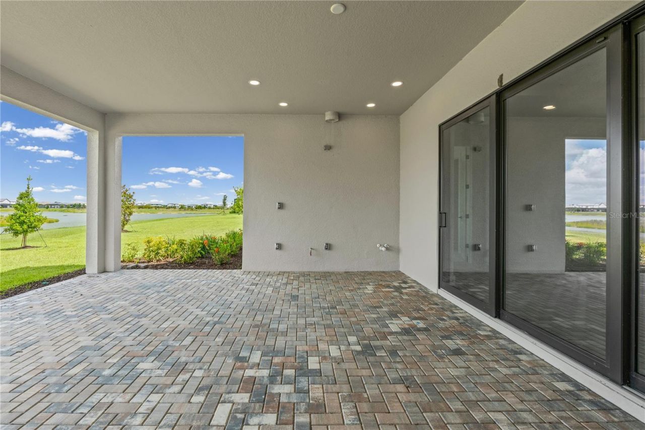 2629 Waterfront Circle, Sarasota, FL 34240 Photo