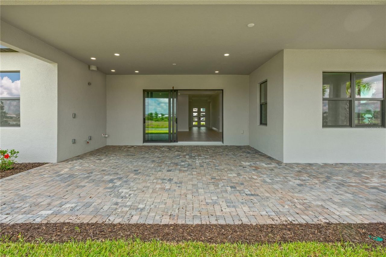 2629 Waterfront Circle, Sarasota, FL 34240 Photo