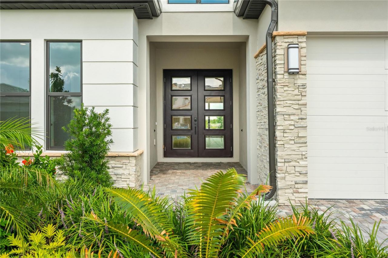 2629 Waterfront Circle, Sarasota, FL 34240 Photo