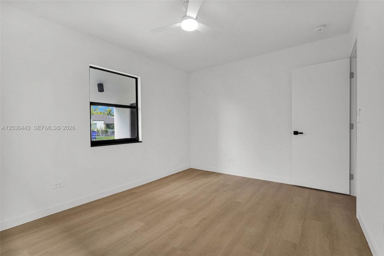81 NW 45th St , Miami, FL 33127 Photo