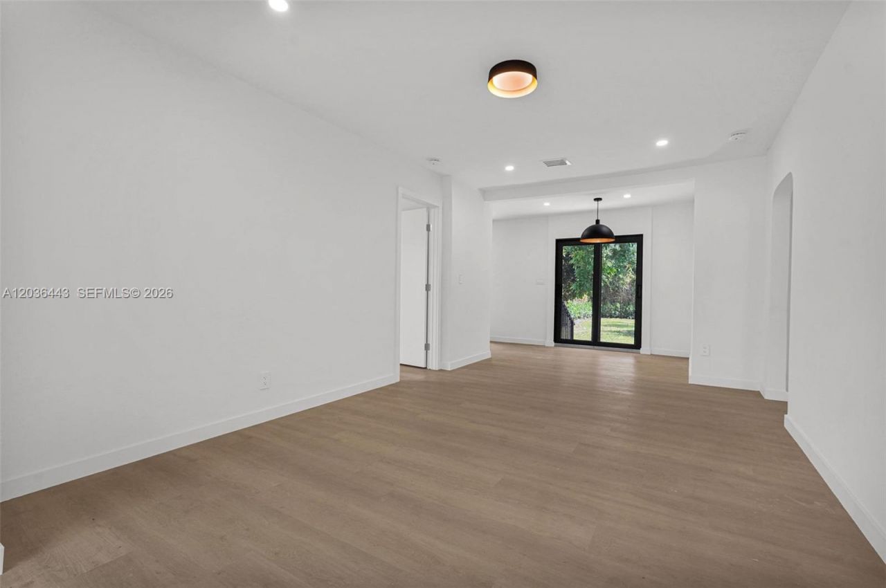 81 NW 45th St , Miami, FL 33127 Photo