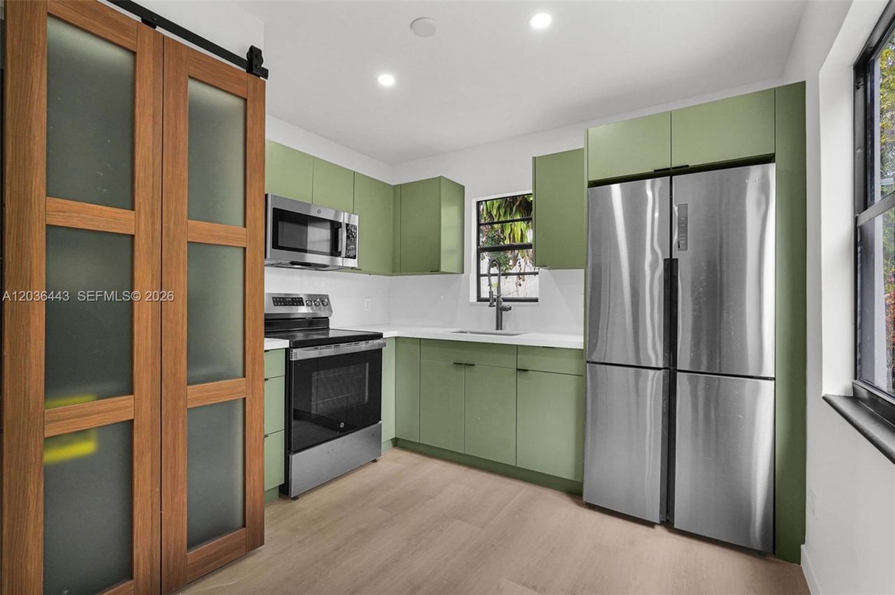81 NW 45th St , Miami, FL 33127 Photo