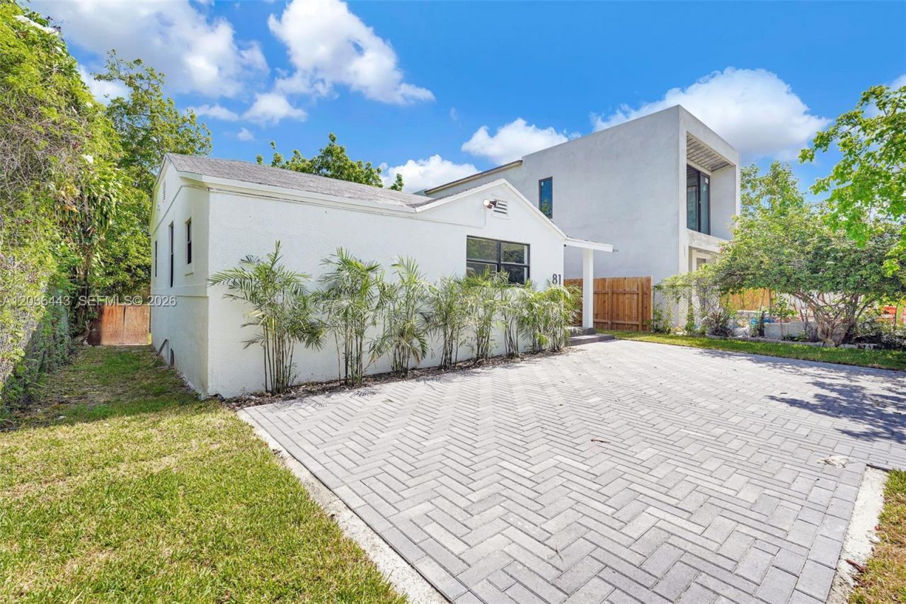 81 NW 45th St , Miami, FL 33127 Photo