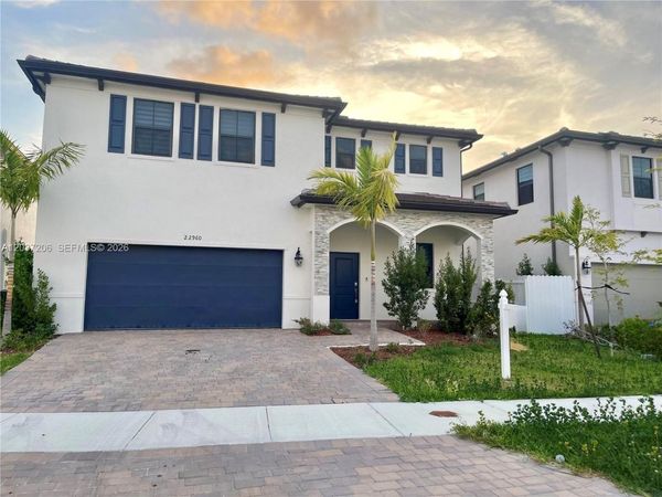 22960 SW 130th Ave, Miami, FL 33170