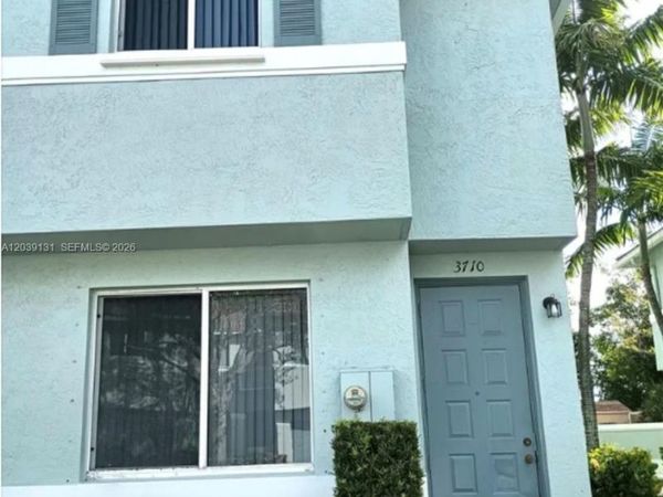 3710 Oleander Ter , Riviera Beach, FL 33404