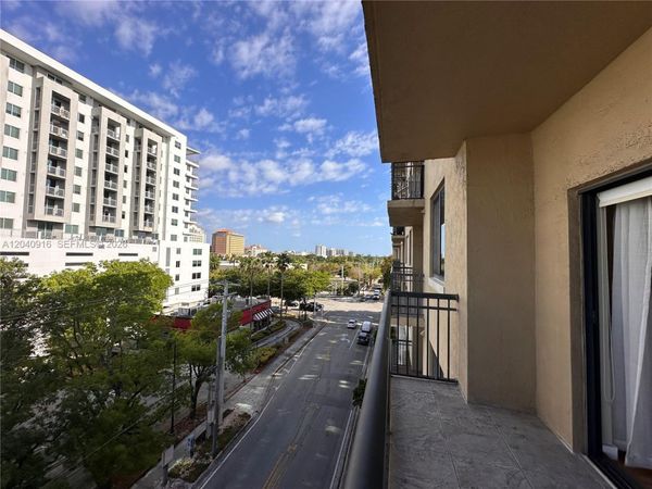 3590 Coral Way , Unit 611, Miami, FL 33145