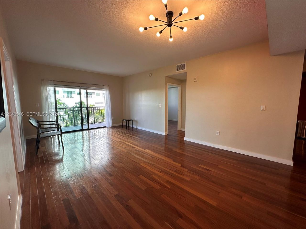 3590 Coral Way , Unit 611, Miami, FL 33145 Photo