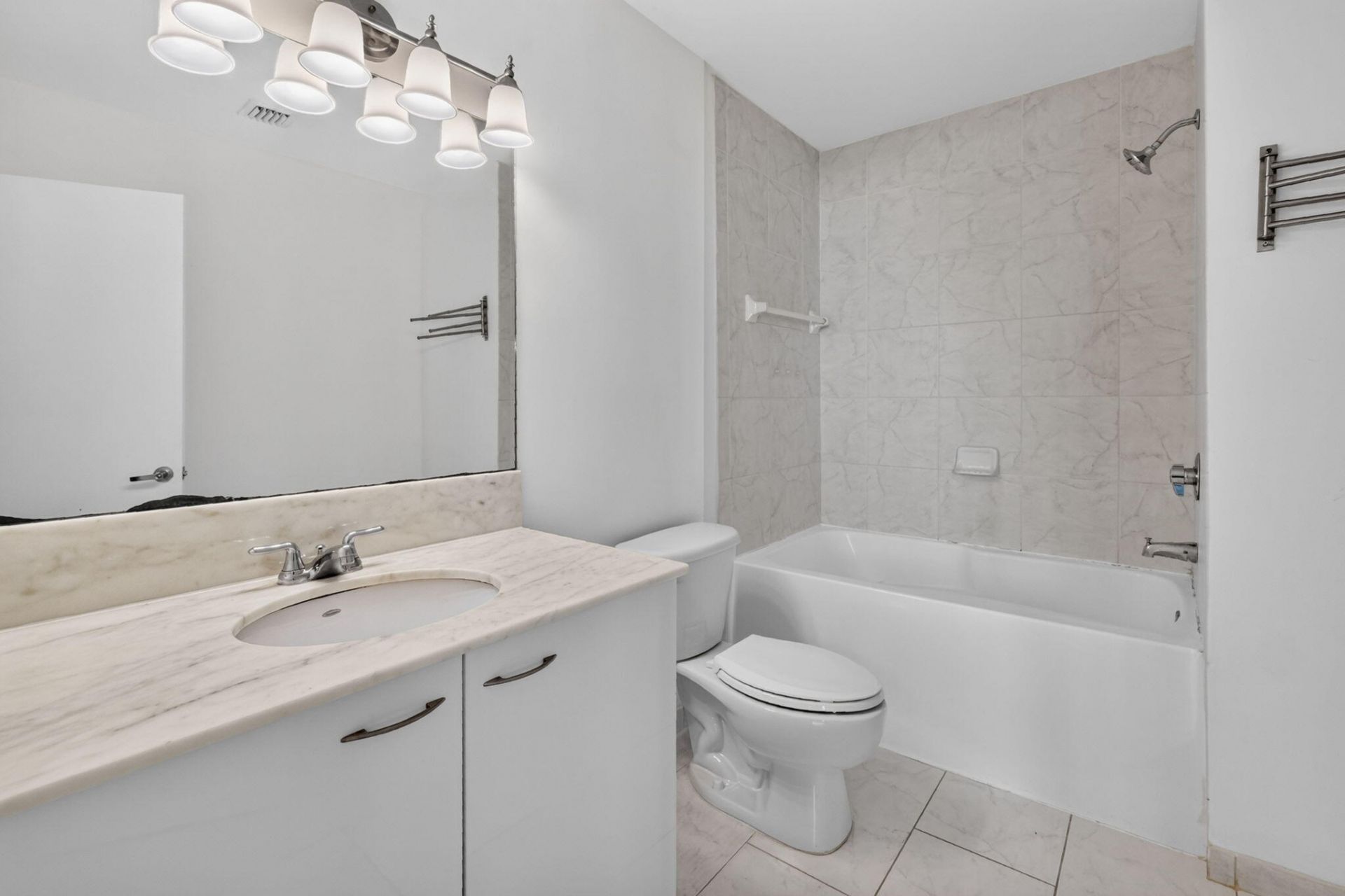 133 NE 2nd Avenue, Unit 1408, Miami, FL 33132 Photo