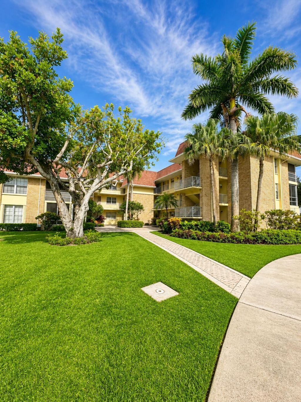 5570 Tamberlane Circle, Unit 329, Palm Beach Gardens, FL 33418 Photo
