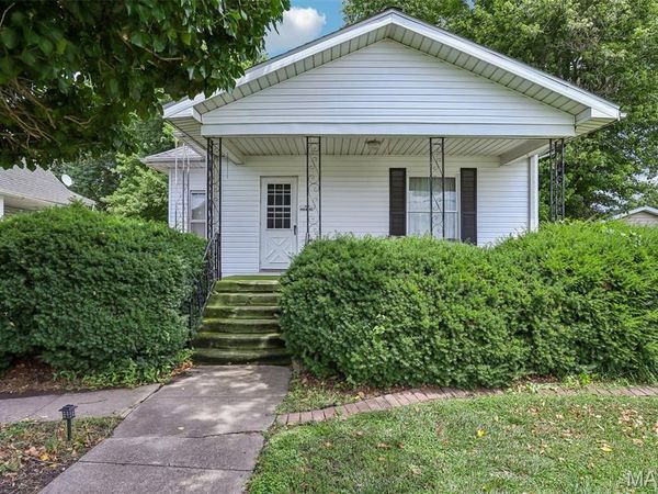 602 N Harrison Street , Litchfield, IL 62056
