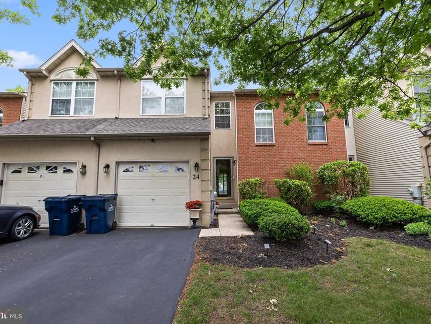 24 Raleigh Court, Harleysville, PA 19438 Main Photo