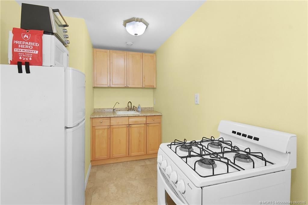 1413 SW Heather Terrace , Stuart, FL 34997 Photo