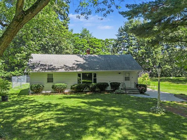 229 Hartman Road, Niles, MI 49120
