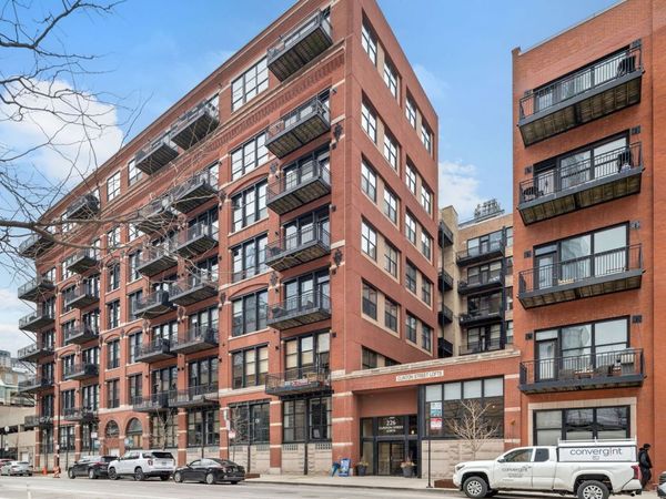 226 N Clinton Street , Unit 525, Chicago, IL 60661
