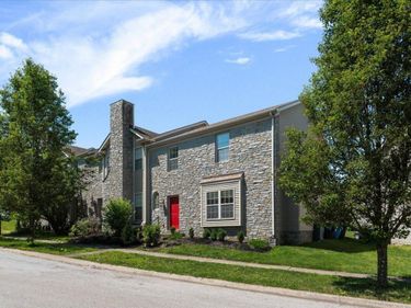 3141 Roundway Down Lane, Lexington, KY 40509