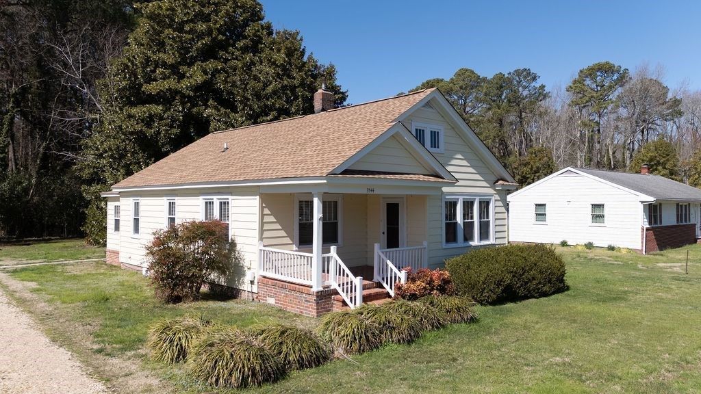 3544 Weems Road, Weems, VA 22576 Main Photo