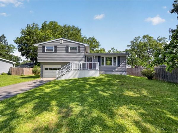 21 Limetree Lane , Liverpool, NY 13090
