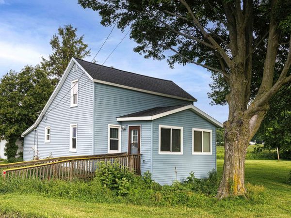 5835 40th Avenue, Hudsonville, MI 49426