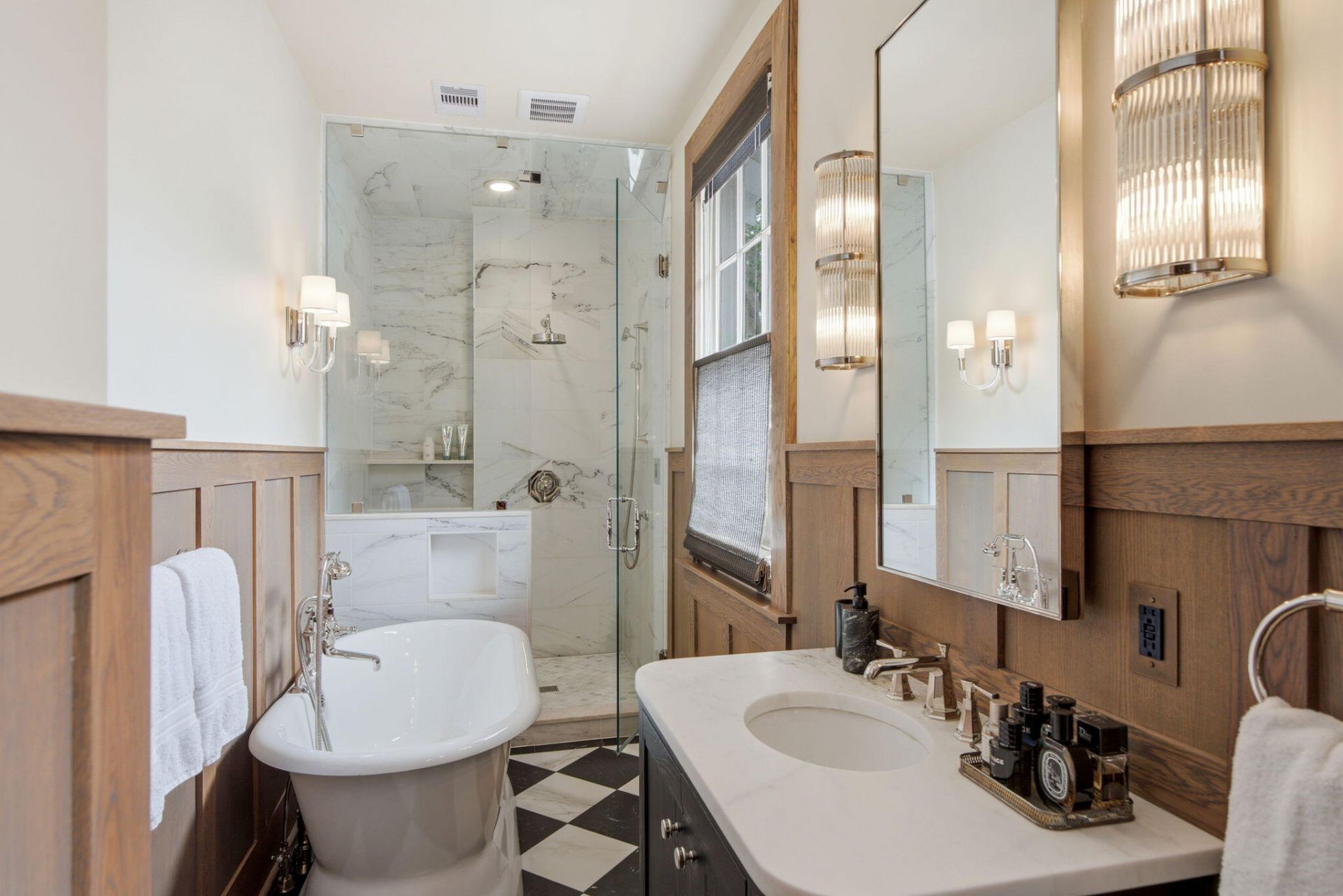 551 Huger Street Photo 39