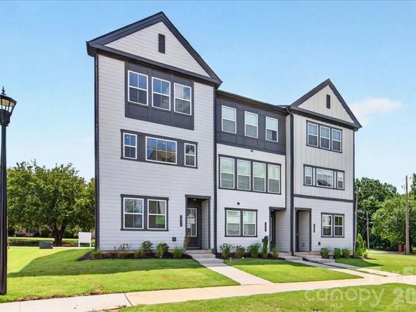 3013 Circles End, Charlotte, NC 28226