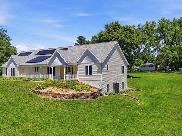 7807 W ROSEWOOD Court, Edwards, IL 61528