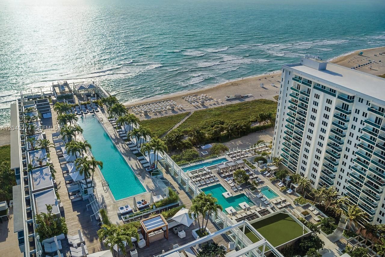 102 24 , Unit 1222, Miami Beach, FL 33139 Photo