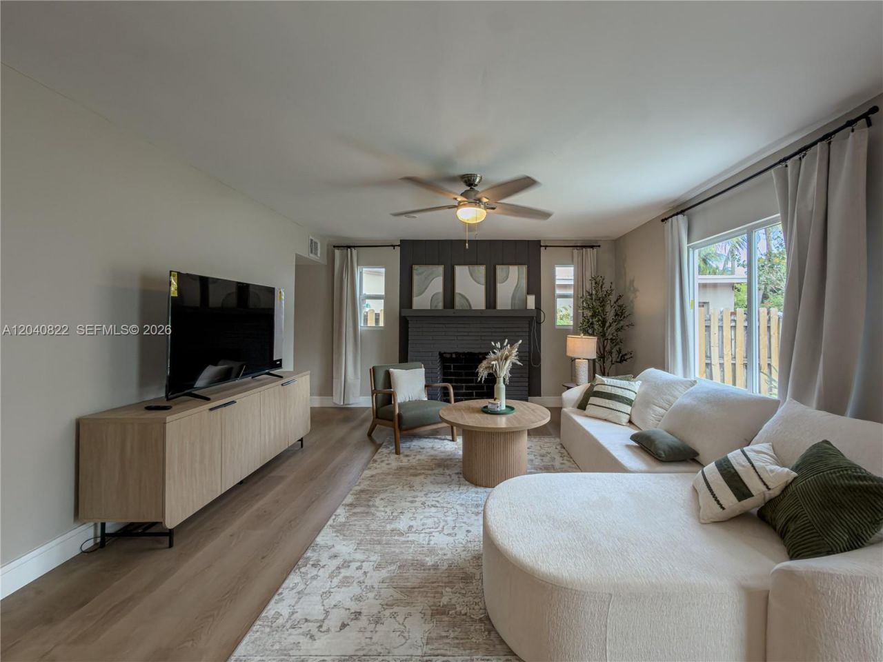 1813 SW 10th St , Fort Lauderdale, FL 33312 Photo